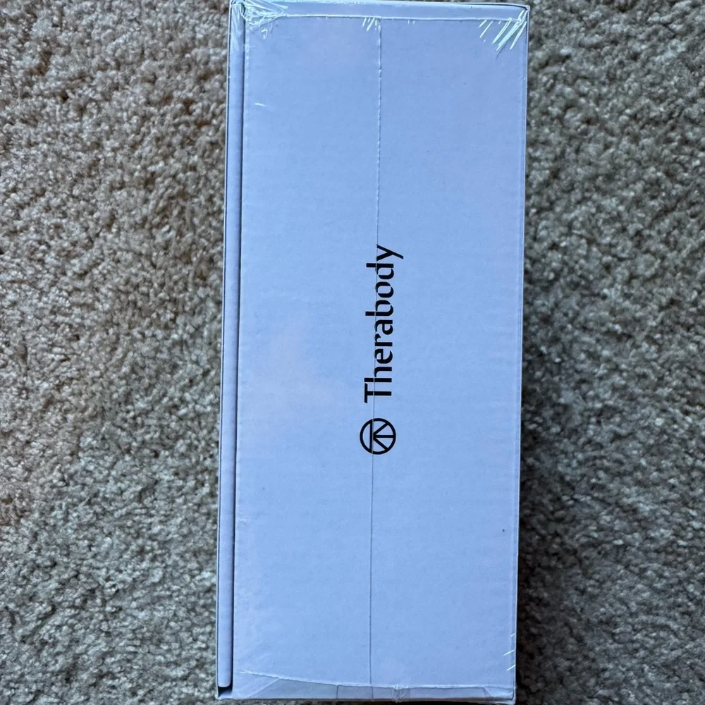 Therabody RecoveryTherm Cube Hot Cold Contrast Therapy Instant Hot/Cold NIB - Picture 2 of 6